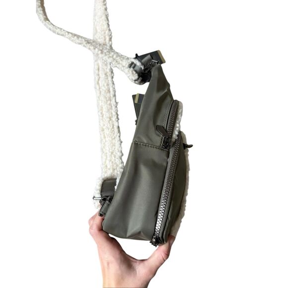 NEW House Of Harlow Sling Backpack Sherpa Nylon Olive Green Cream - Picture 8 of 15